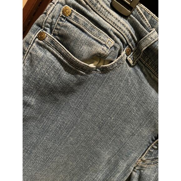 Chico’s Jeans Women’s 0.5P Straight Leg Mid Rise Diamond Blue Denim Petite - Picture 4 of 9